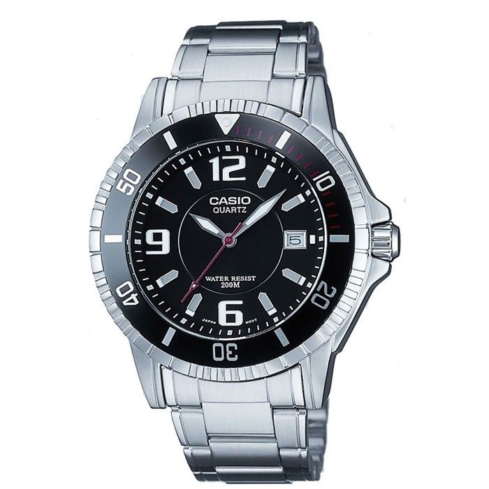 CASIO - BASIC - Acier inoxydable - Quartz - Étanchéité 20 Atm Montre